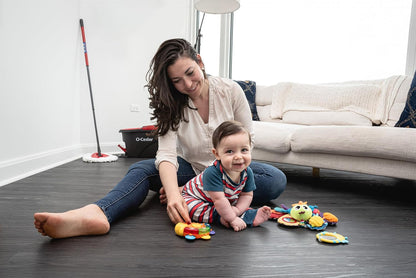 O-Cedar EasyWring Microfiber Spin Mop & Bucket System – Hands-Free Wringing, Machine-Washable Mop Head