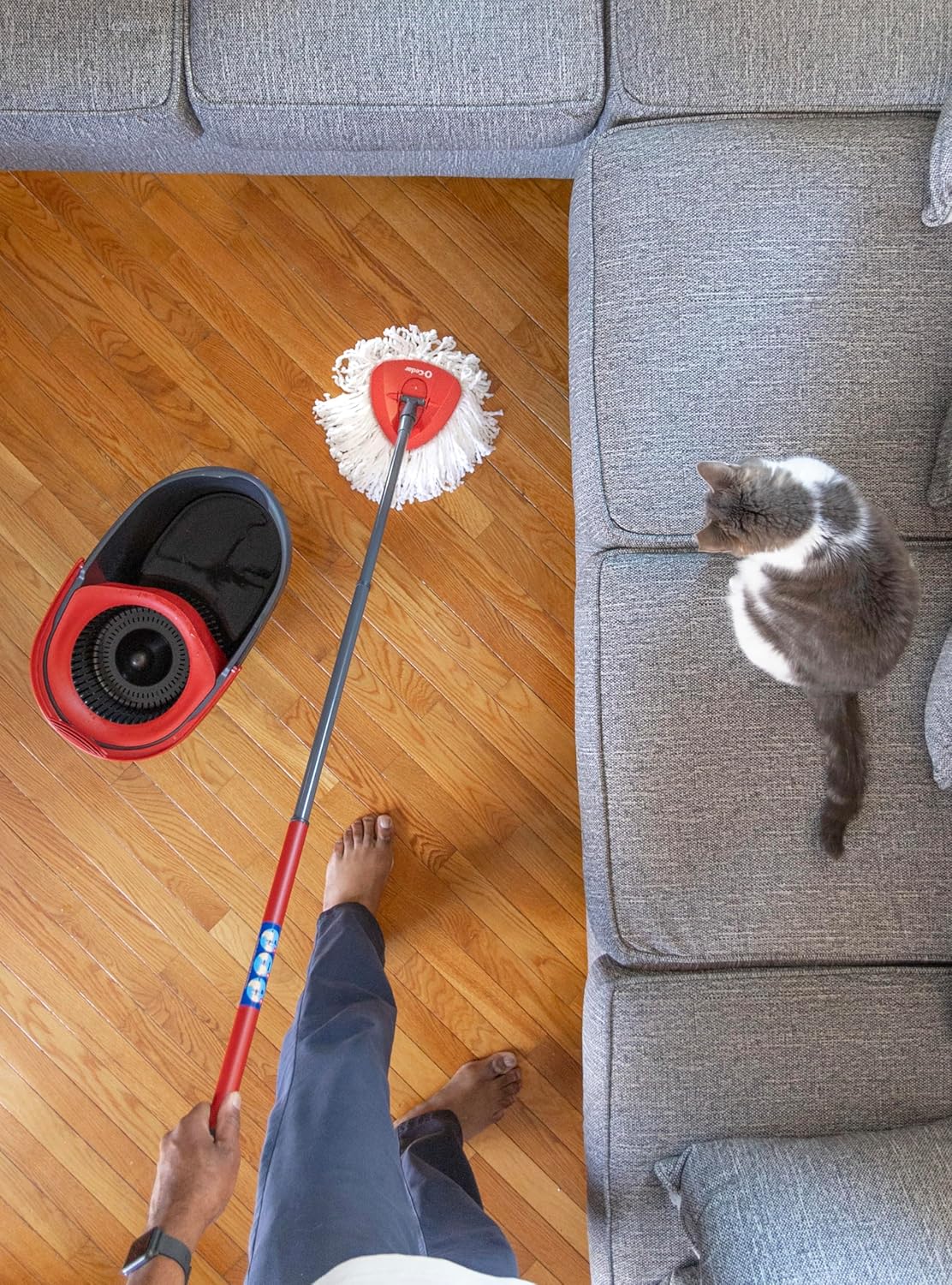 O-Cedar EasyWring Microfiber Spin Mop & Bucket System – Hands-Free Wringing, Machine-Washable Mop Head